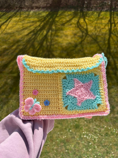 Yura Messenger Bag