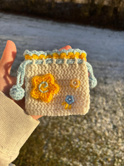 Hoshi Pouch